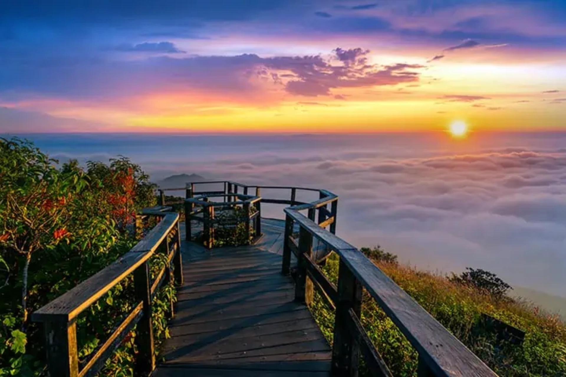 Kew Mae Pan trail at Doi Inthanon