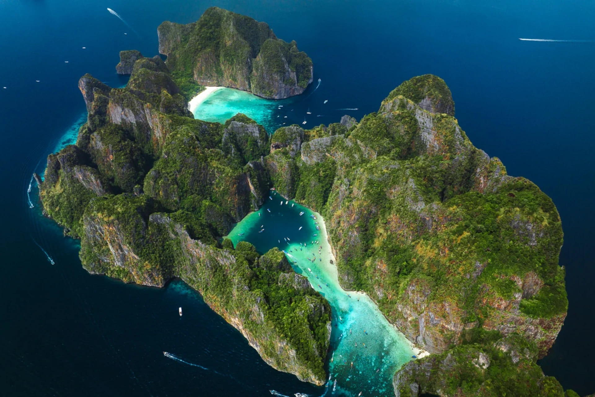 Pileh Lagoon Phi Phi Islands