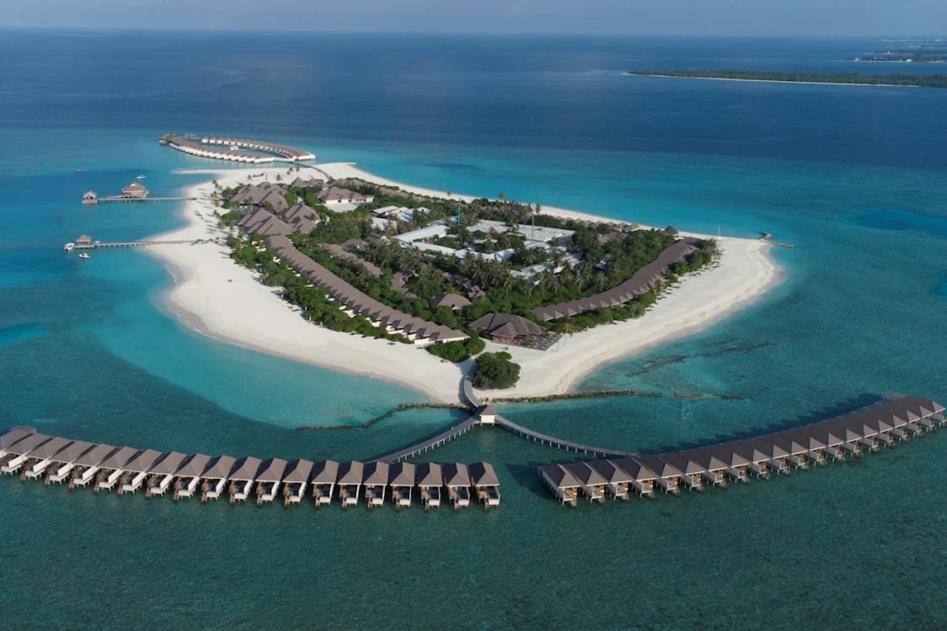 Brennia Kottefaru Maldives resort package