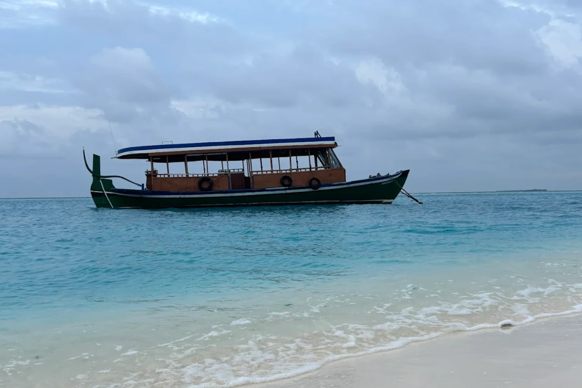 Brennia Kottefaru Maldives day 5