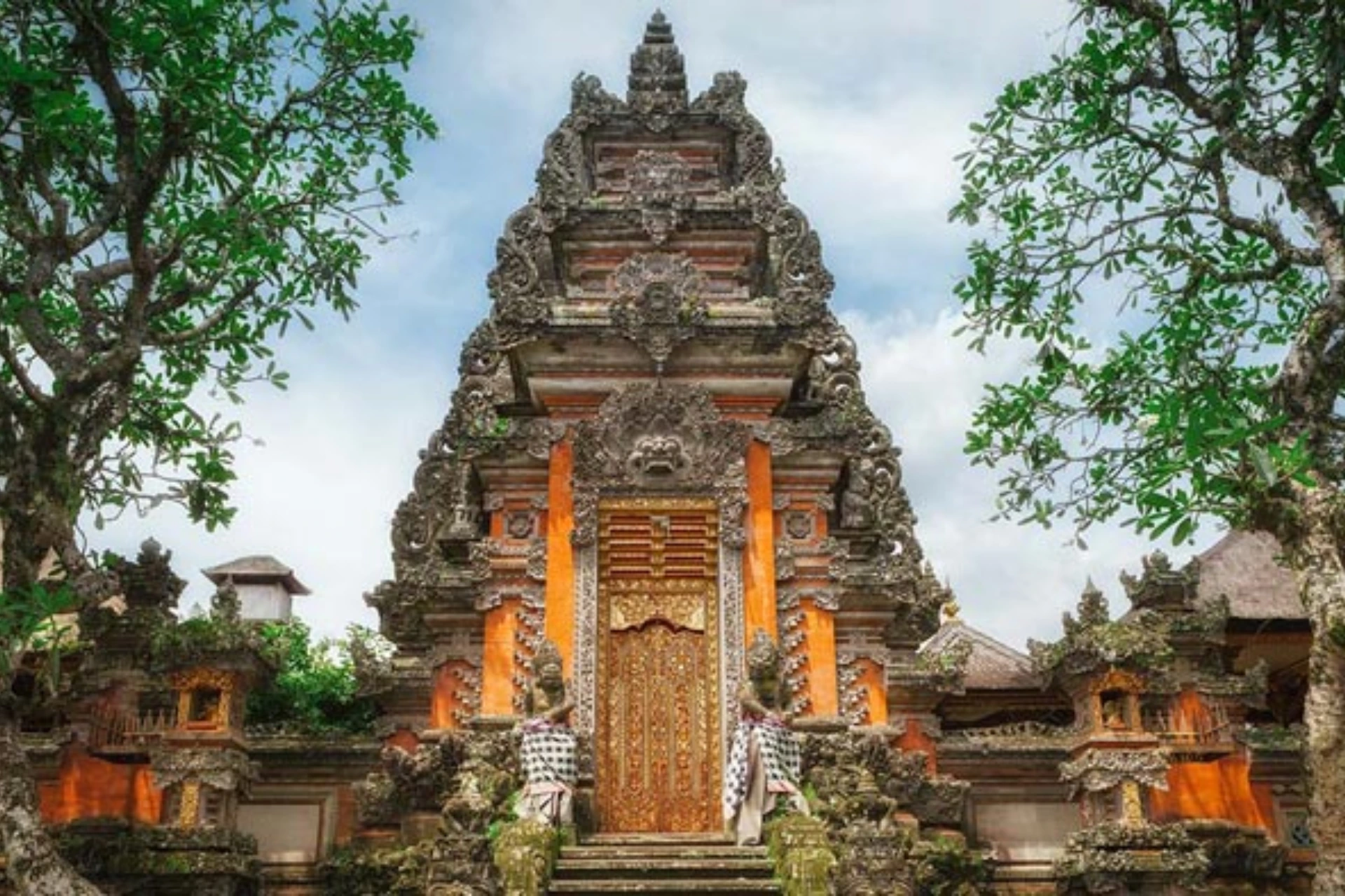Ubud, Gili Trawangan, Sanur Bali image 4