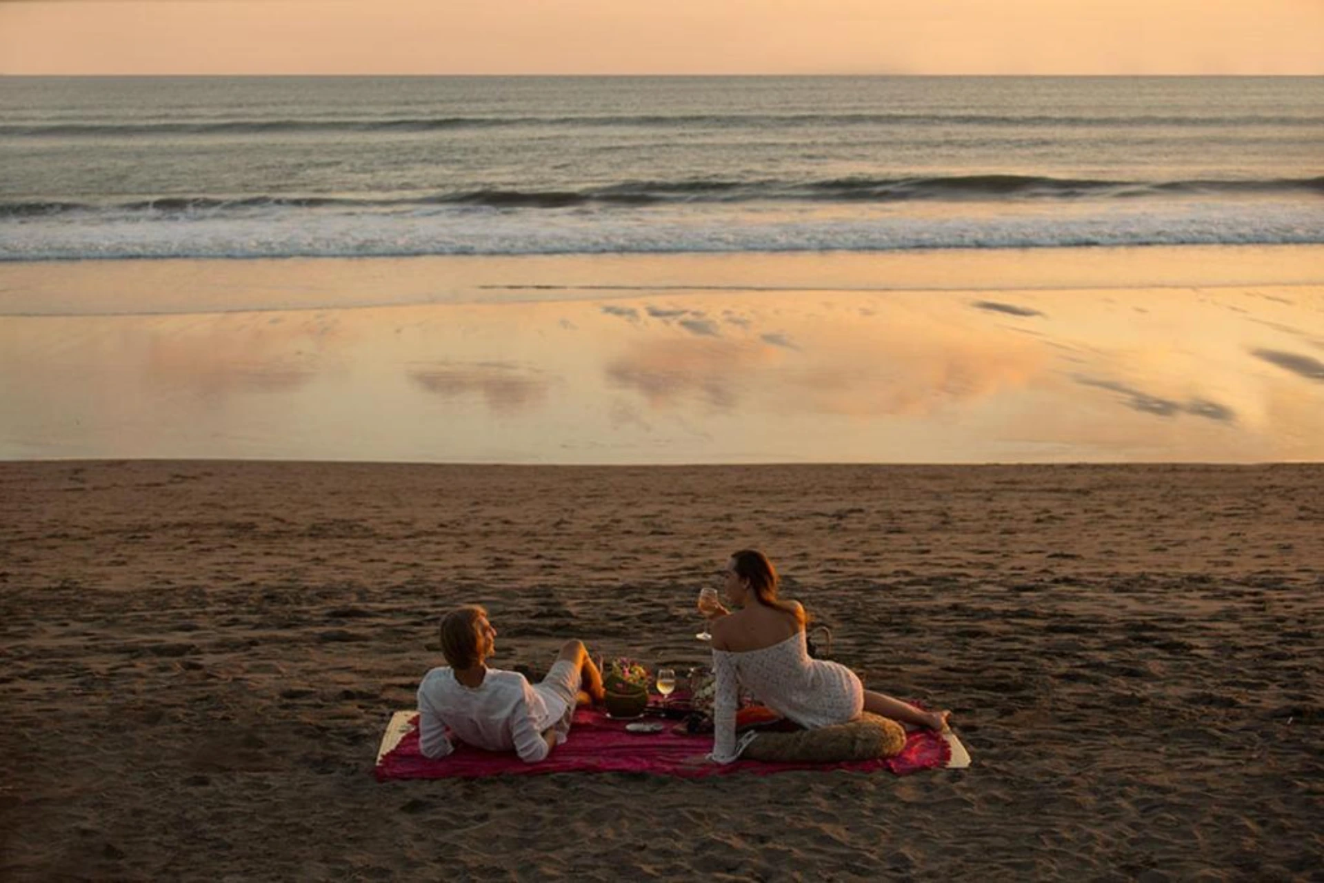 Seminyak, Ubud, Nusa Penida Bali image 3