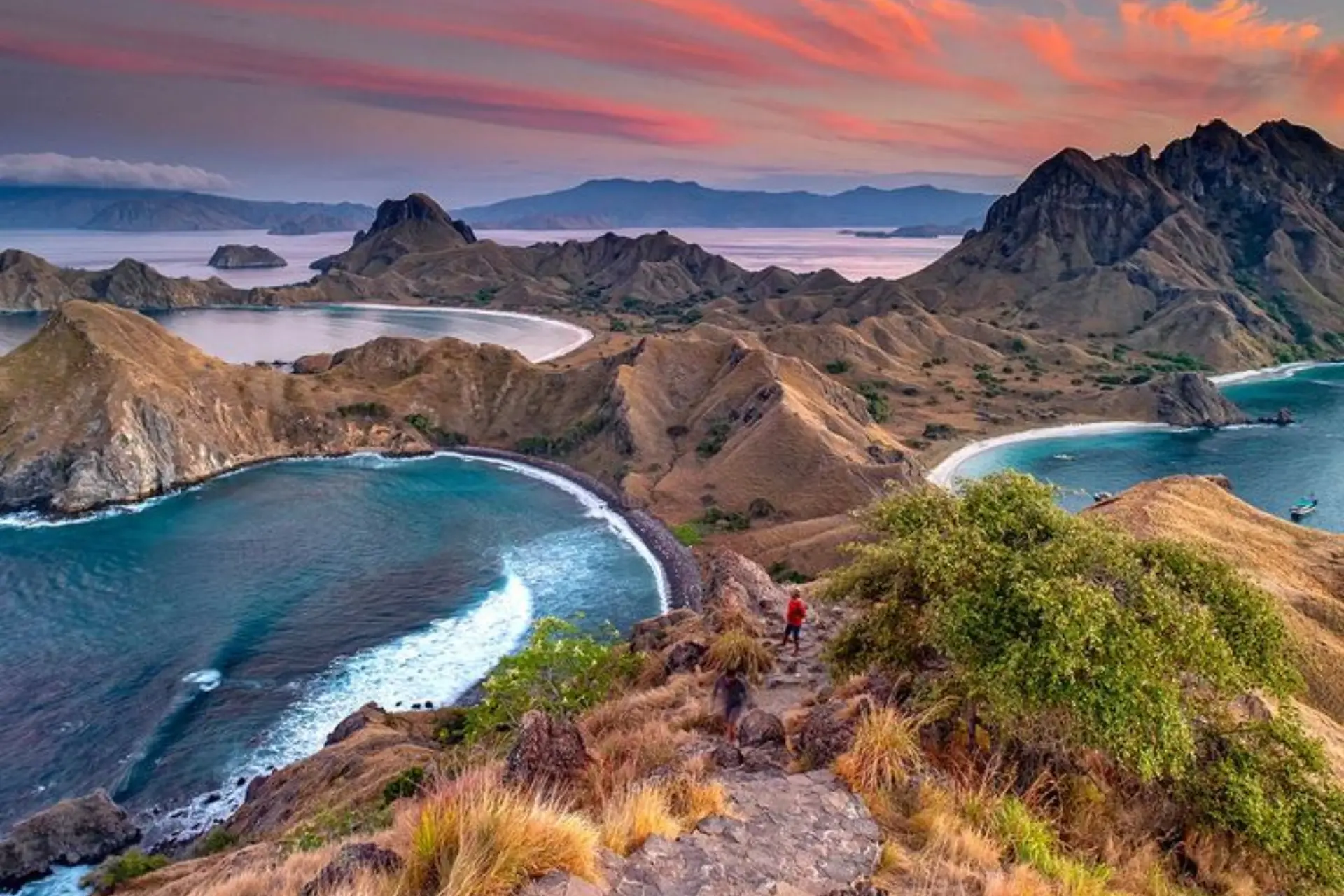 Seminyak, Komodo, Labuan Bajo Bali package